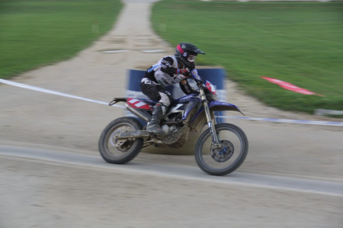 Enduro du Jura Grösstes OffroadMotorradrennen der Schweiz Dany Wirz